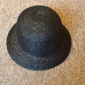 Black sun hat (Japanese)